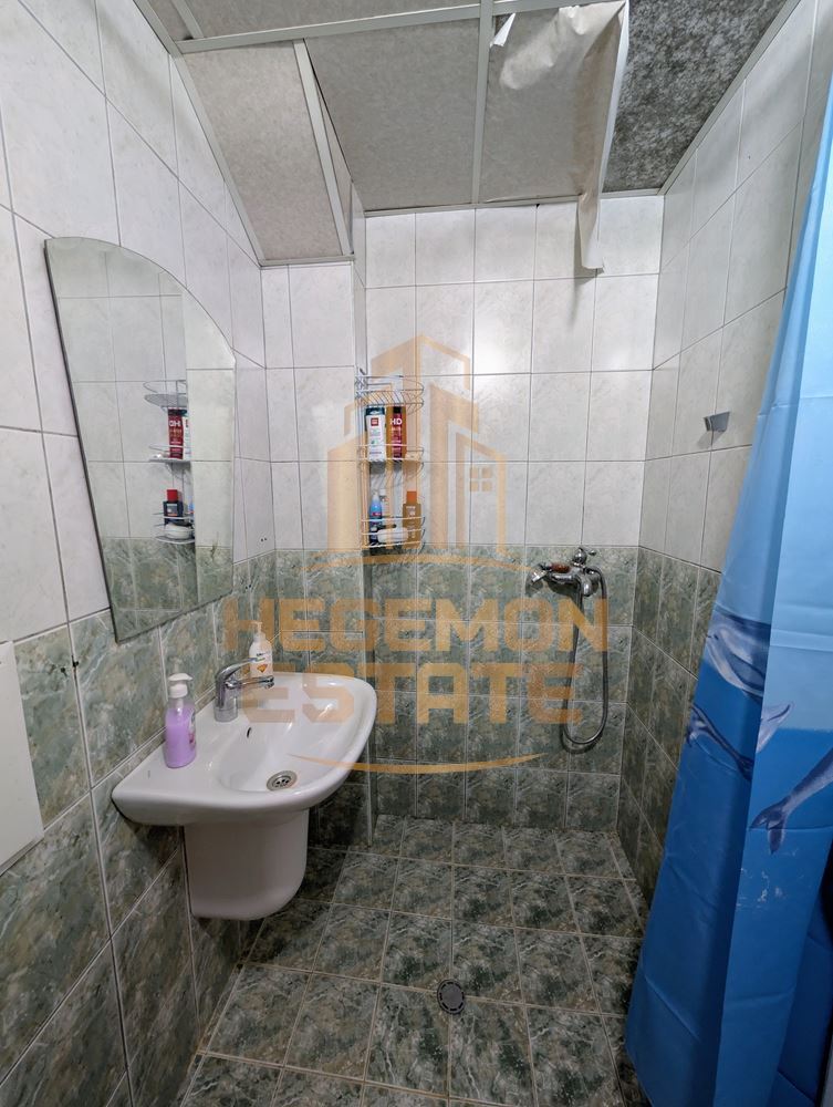 Многостаен апартамент кв. Конфуто - 0